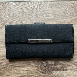 GUCCI Black Canvas GG Long Wallet w Silver